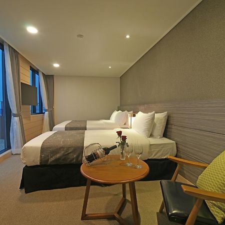 I-Jin Hotel Τζέτζου Εξωτερικό φωτογραφία